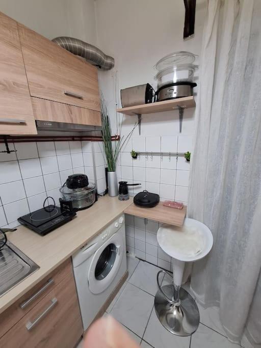 Queen Suites 60M2 Thessaloníki Exteriör bild
