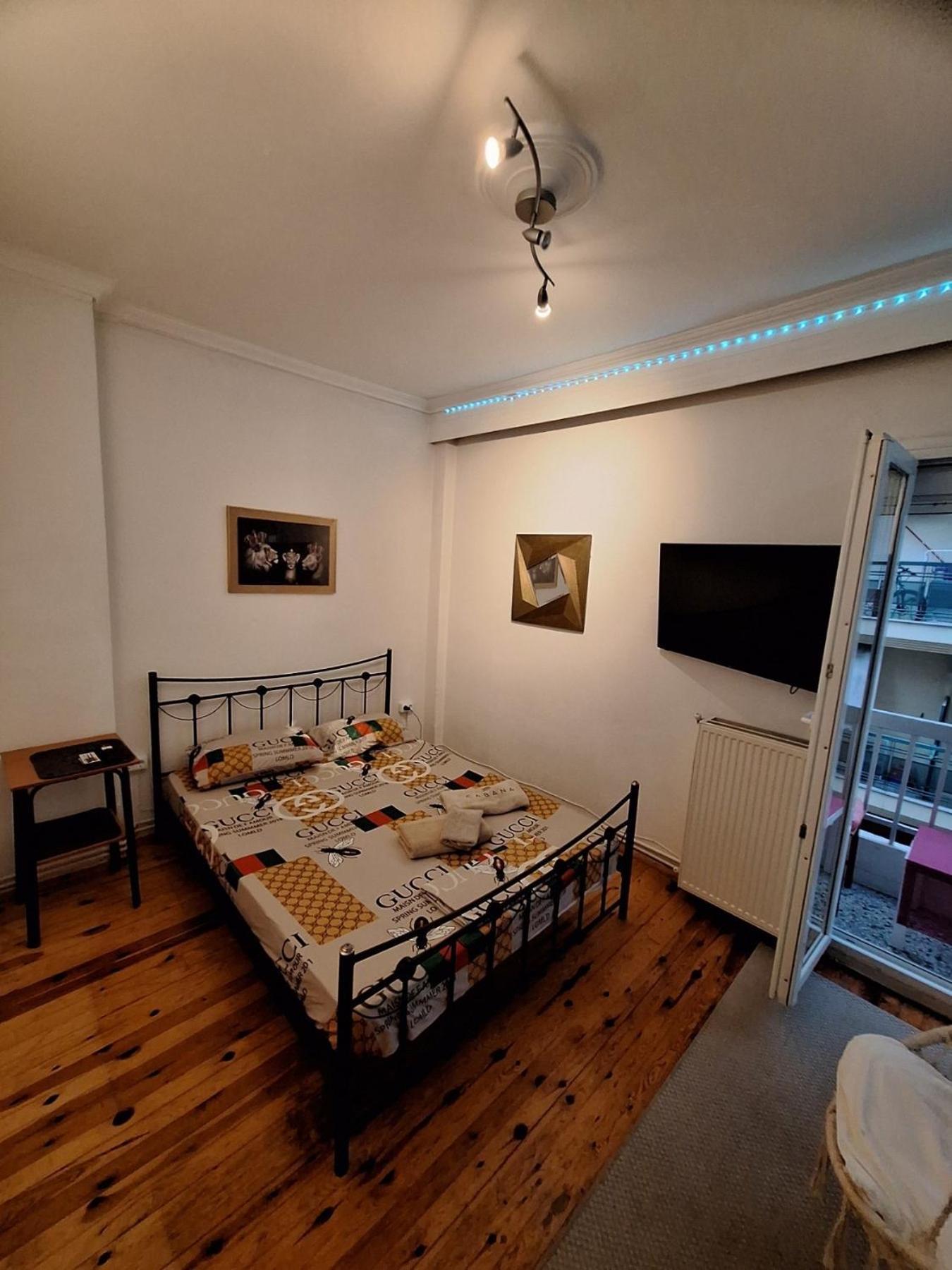 Queen Suites 60M2 Thessaloníki Exteriör bild